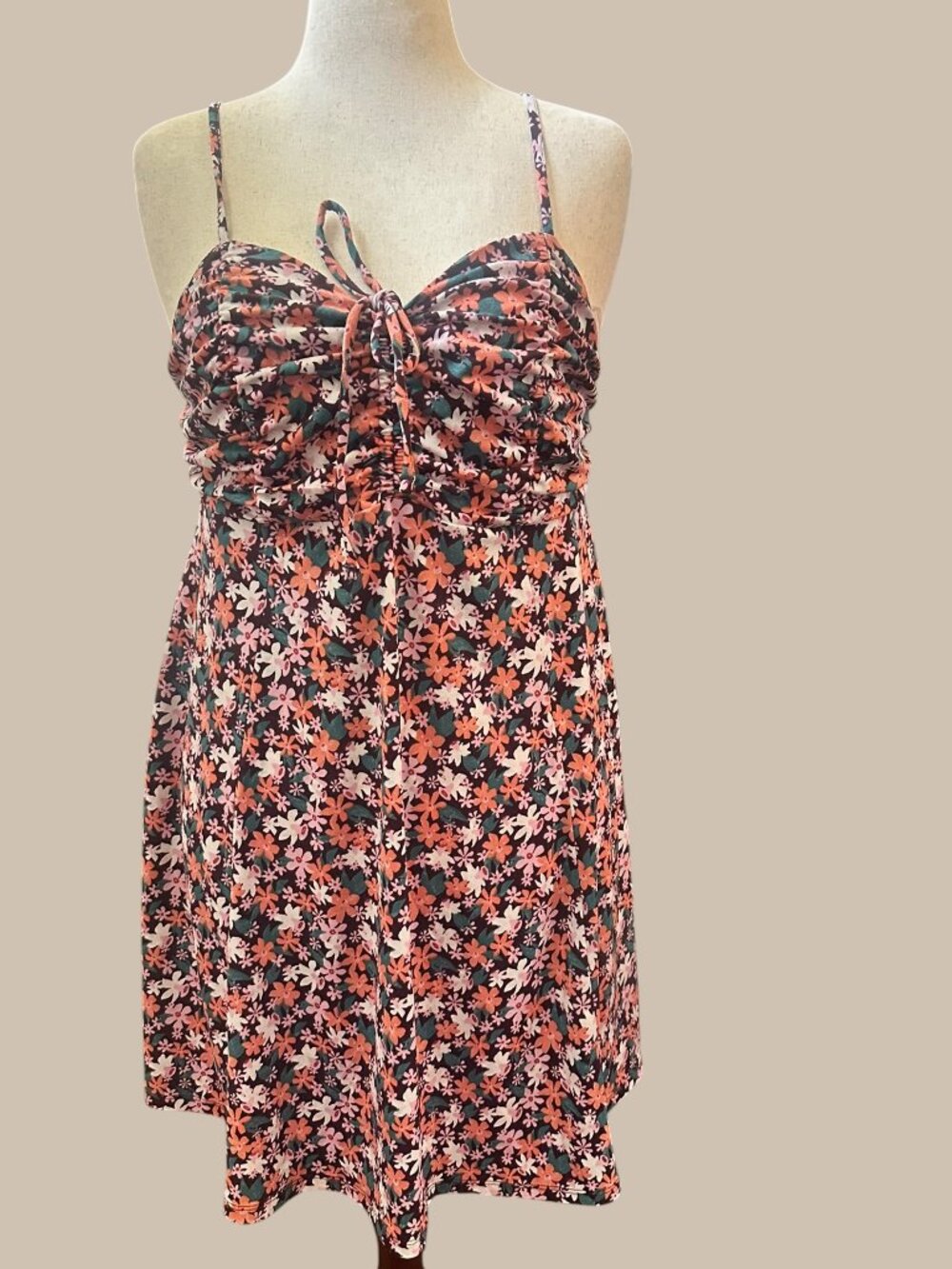 SO Floral Sundress XL Ruched Bust Tie Front Spaghetti Strap Dress